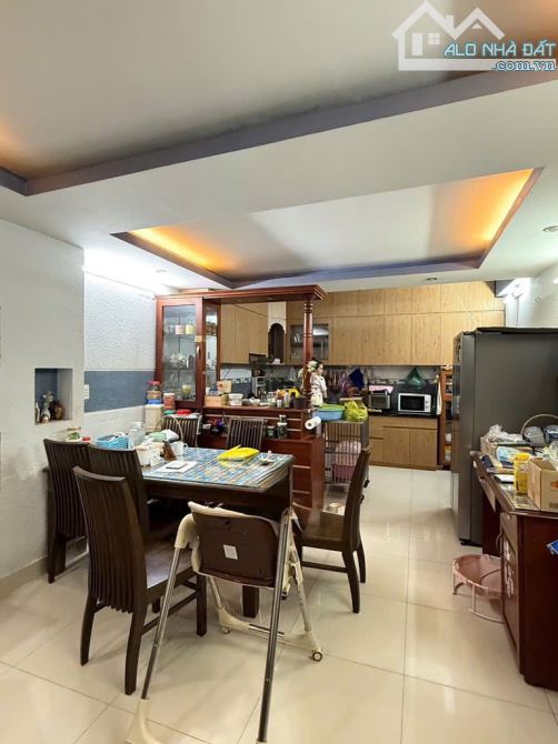 SIÊU PHẨM 6 TẦNG BTCT KHU VIP BÀU CÁT - GẦN MT BA VÂN - CHDV 12 PHÒNG - GIÁ 18.X TỶ - 8