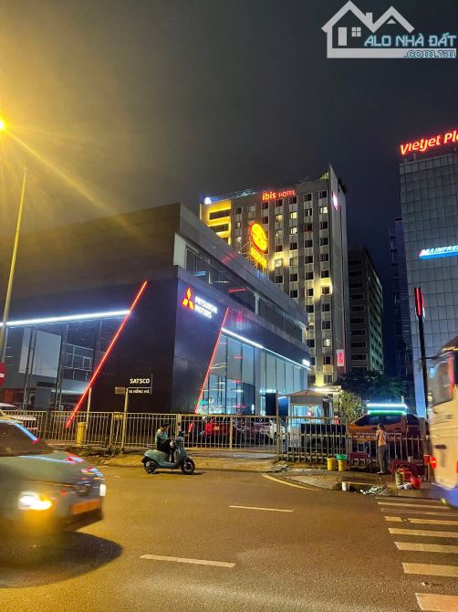 NHÀ HIẾM KHU SÂN BAY, 5 TẦNG ❌ 102m2 ❌ KHOÁN 68tr/th, HẺM 8m HỒNG HÀ - 22 TỶ - 8