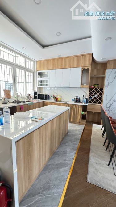 Biệt thự Him Lam Quận 7 200m2 thiết kế hiện đại giá tốt khu vực - 9