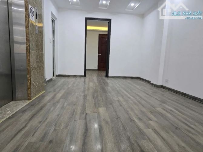 🔥 LIỀN KỀ 90 NGUYỄN TUÂN - CHỦ HẠ SÂU 1 TỶ - GIÁ CHỈ CÒN 40.5 TỶ - 9