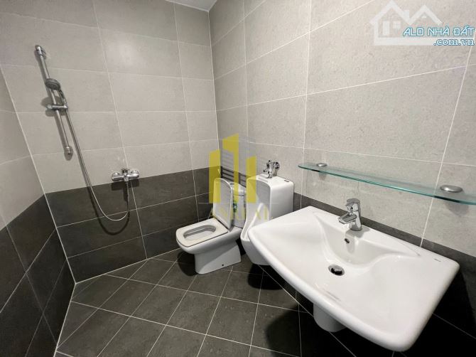 Villa Khu Bảo Vệ 24/24 Thang Máy - Nhà Hiện Đại Giá 59 Triệu - 9
