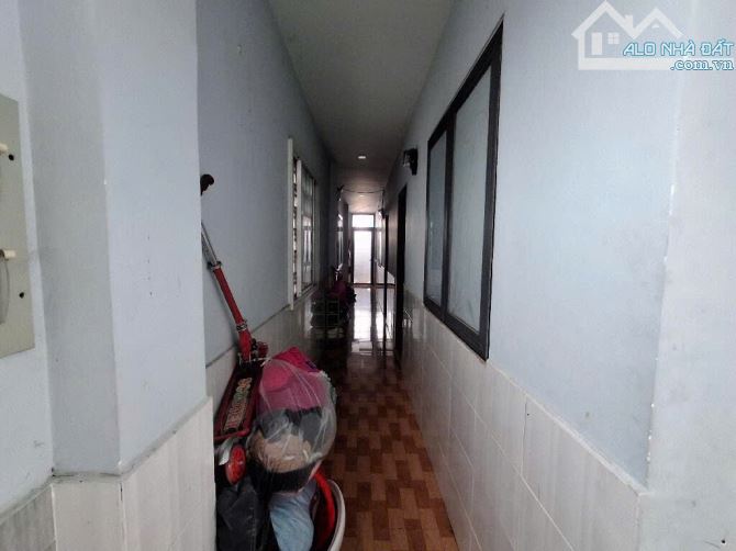 Quận 7, Nhà 5 tầng hoàn công đủ 135m2, Hẻm 6m, dòng tiền 20tr/tháng. Chỉ 16,xxx tỷ - 9