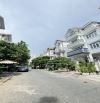 Biệt thự Him Lam Quận 7 200m2 thiết kế hiện đại giá tốt khu vực