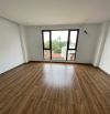 C.H.O T.H.U.Ê nhà tại phố Hồ Sen, 40m2, 4 tầng, 3 ngủ, 8 triệu