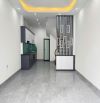 NHÀ MỚI Ở NGAY Ô TÔ DỪNG ĐỖ NGÀY ĐÊM CÁCH NHÀ 15M.