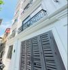 Tôi bán nhà phố Thái Hà 40m2 6tầng 5,6MT nhà mới