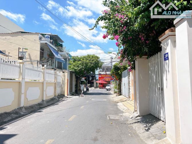 Bán nhà 3 tầng mặt tiền đường Tản Viên DT110m2 ngang5m Giá 12.5 Tỷ