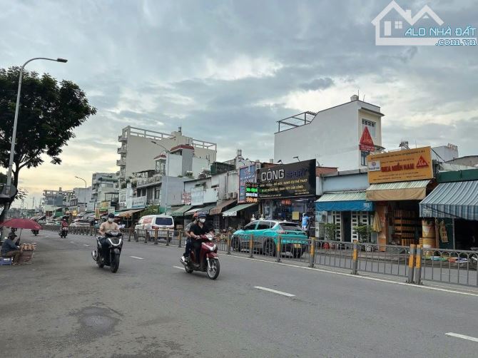 NGHỈ HƯU- BÁN CHIA TÀI SẢN- MẶT TIỀN LÊ ĐỨC THỌ- MUA Ở KINH DOANH-TÍCH GIỮ TÀI SẢN RẤT TỐT