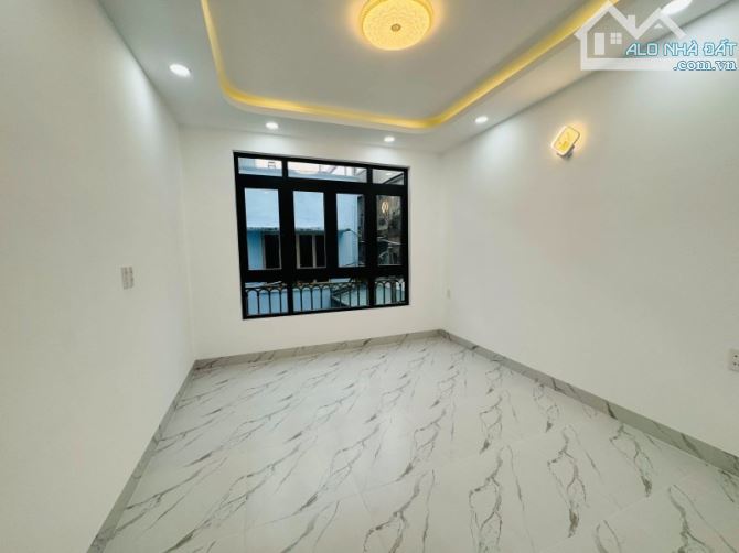🏡 NHÀ MỚI – HẺM XE HƠI – NGUYỄN VĂN ĐẬU GIÁP PHÚ NHUẬN – 3 TẦNG – 4PN – CHỈ 8.x TỶ