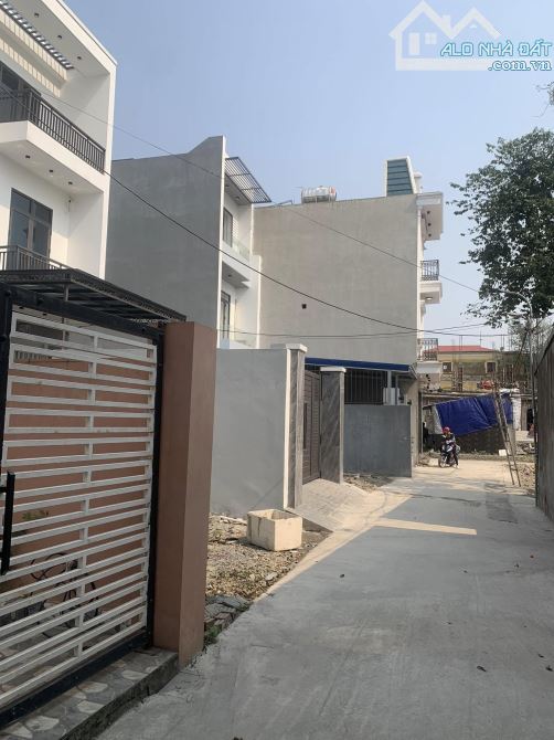 Đất Vĩnh Khê, ô tô ra vào tận cửa, giá cả hợp lý, khu dân cư đông đúc
