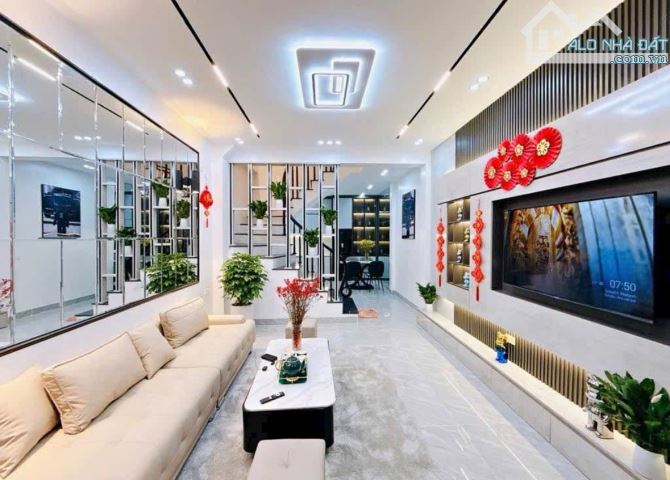 Bán nhà Xuân Thuỷ, dt 45m, gần ô tô, gần phố, 2 thoáng trước sau. 10,5 tỷ. - 4