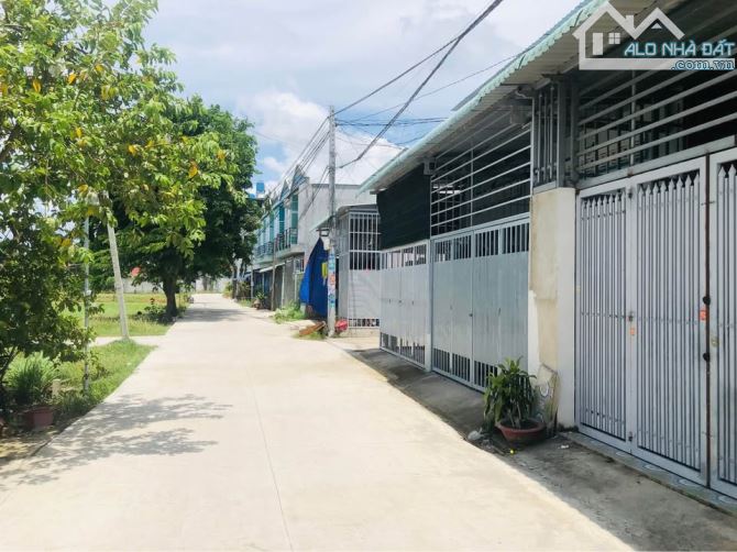 bán lô đất gần chợ mỹ hạnh nam 140m2- giá chỉ 1 tỷ 280tr- giá tốt đầu tư