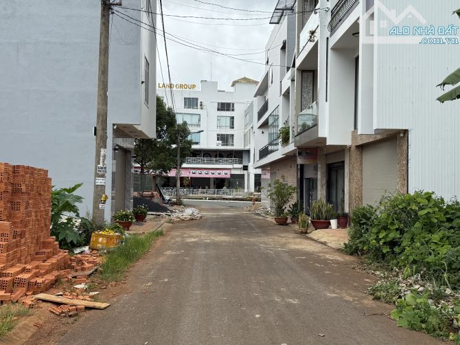 ĐẤT KHU NỘI BỘ ĐẤU GIÁ LÝ TỰ TRỌNG: 4.75 tỷ