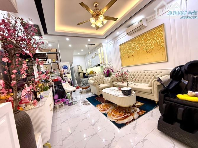 BÁN NHÀ 5 TẦNG NGÃ TƯ TRẠM TRÔI , QL32 , HOÀI ĐỨC , NHÀ MỚI OTO GẦN , DT40m2 oto4c