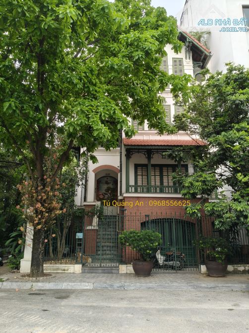 Biệt thự sân vườn 295m² mặt tiền siêu rộng đẳng cấp tại phường Quảng An, Tây Hồ , Hà Nội.
