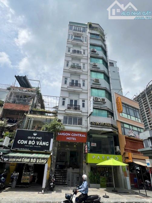 Bán Hotel 20 phòng Mặt Tiền Cô Bắc & Đề Thám,  Q1 - 4 x 17m, hầm 8 lầu chỉ 39.9 tỷ