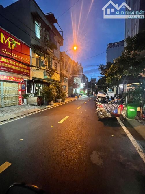 Bán nhà đường số phường Tân Phú Quận 7. Ngay chợ Tân Mỹ, Phú Mỹ Hưng, Nguyễn Thị Thập.