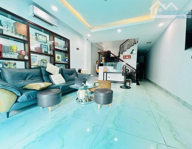 Q7 HẺM XE TẢI CÁCH MẶT TIỀN 30M 4x16.5M GẦN PHÚ MỸ HƯNG 4 TẦNG 5PN NHÀ ĐẸP Ở NGAY 7.xT