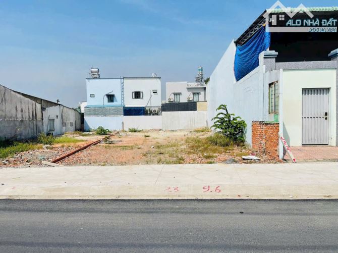 CHỦ NỢ BÁN GẤP 8x34m ĐẤT 470TR MT ĐƯỜNG SUỐI LỘI TÂN THÔNG HỘI CỦ CHI