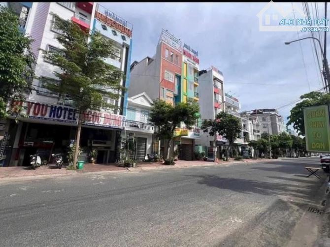 Bán Lô Đất Trục Chính 20M KĐT CHÍ LINH - Phường 10 - Vũng Tàu - 98m2 Rộng 5,4M - Giá 11 TỶ