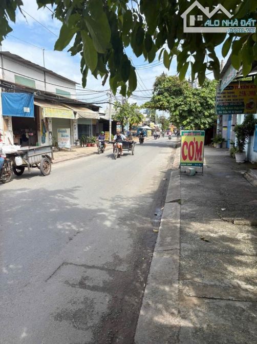 Bán đất MT đường gần chợ đầu mối hóc môn