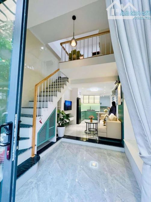 ⸻  🏡 BÁN NHÀ 2 TẦNG FULL NỘI THẤT – GẦN CẦU RỒNG, ĐÀ NẴNG 📍