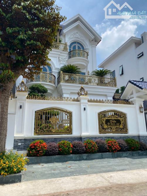 BIỆT THỰ VIEW VƯỜN HỒNG PHÚ LƯƠNG DT240M2, 4 TẦNG, MT12M, VỊ TRÍ VIP, GIÁ ĐẦU TƯ