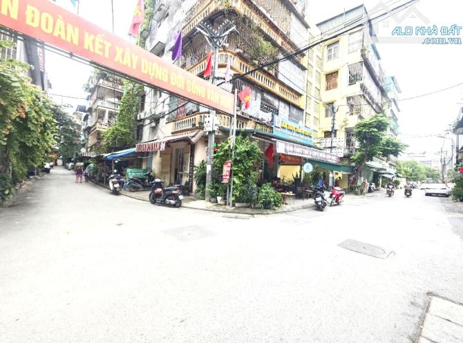 BÁN Tập Thể P43 Nhà A22 - Bắc Nghĩa Tân Ngõ 120 HOÀNG QUỐC VIỆT 50M2 - 3.59 TỶ - CÓ SỔ ĐỎ