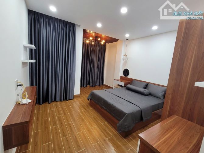 Bán nhà Hẻm 12m có lề Nguyễn Gia Trí - D2 p25, Bình Thạnh, (4x20) 4Tầng, khai thác 35tr/th