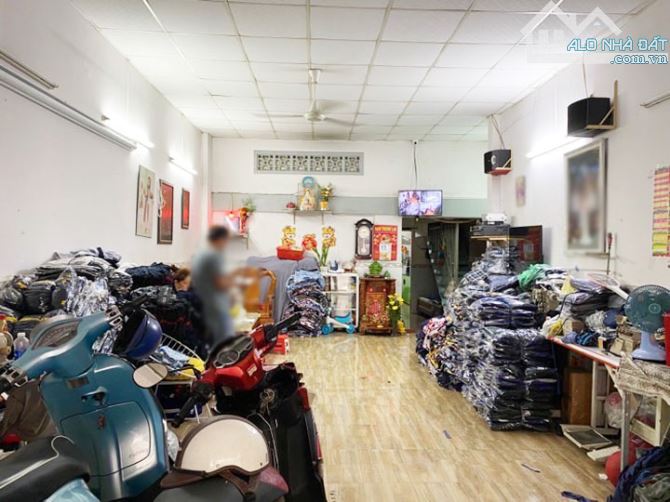 Nhà 3 tầng, Bùi Thế Mỹ, Tân Bình, 4.5x15m, 77m2, chỉ 8.x tỷ TL