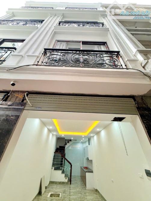 NHÀ ĐẸP HỒ TÙNG MẬU BẮC TỪ LIÊM, DT 32M x 5 TẦNG. QNHỈNH 6tỷ