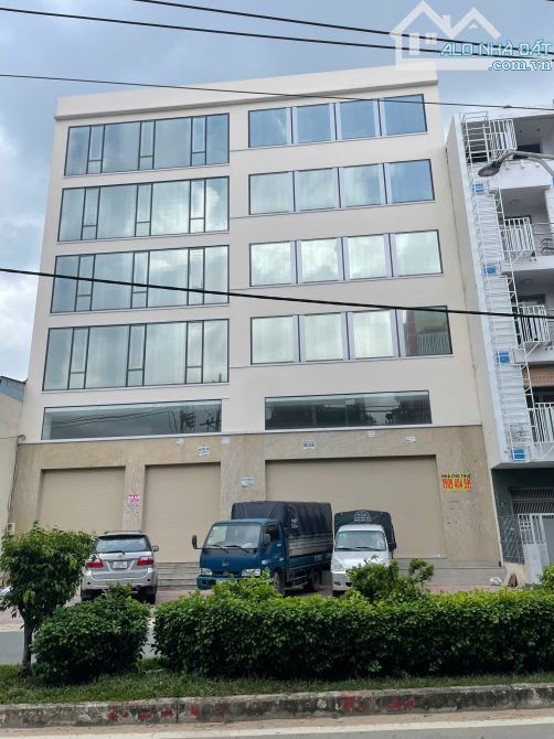 Bán nhà 445 Lê Văn Thọ Q.GV DT 8x40m 4 tầng hđt 100tr/t giá 38 tỷ