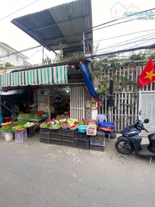Nhà 2 tầng, Sổ hồng riêng, 2.9 tỷ, Gần công an xã Nhơn Đức