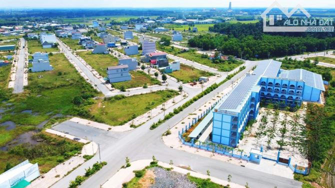 Hàng ngộp! Duy nhất 1 lô 105m2, giá 1tỷ8 ngay KDC An Thuận ngay đường 25B nối thẳng vào SB