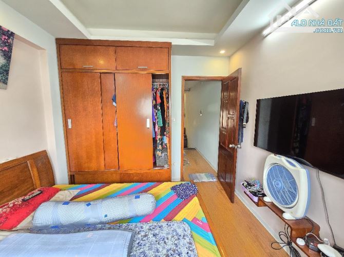 Nguyễn Trãi Hà Đông – Phân lô – 2 mặt thoáng – 1 nhà ra phố – Hơn 8 tỷ đẹp nhất phố