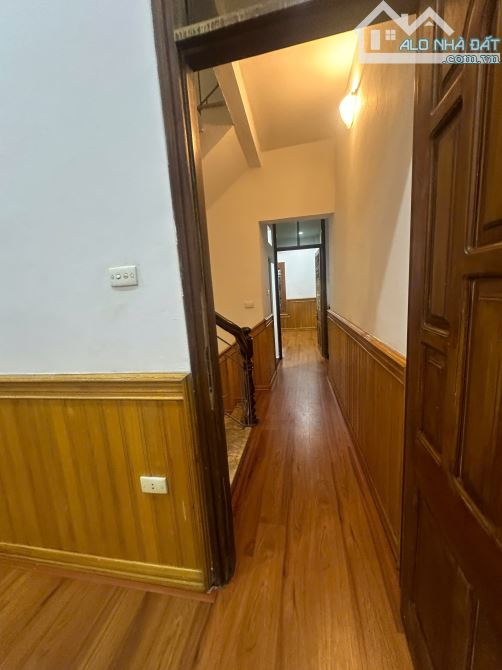 Nguyễn Trãi – Nhà phân lô – Gần phố – 2 mặt thoáng - 1 nhà ra phố – Giá chỉ hơn 8 tỷ