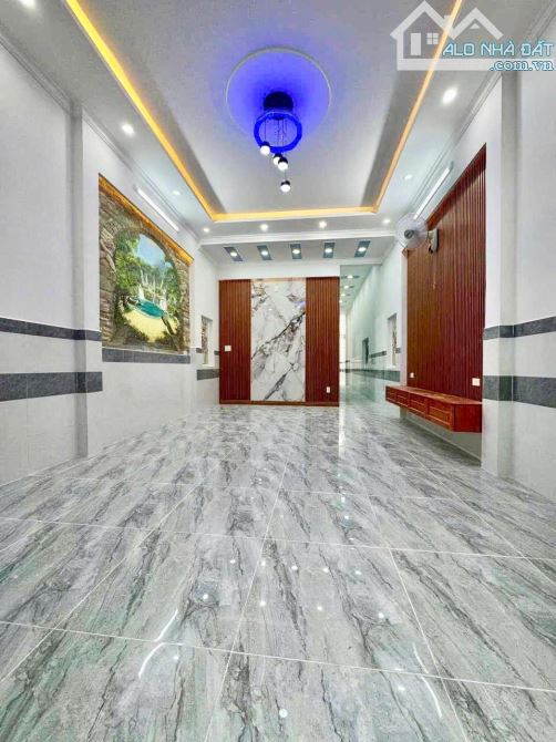 BÁN NHÀ CẤP 4 MỚI TINH HẺM XE HƠI TRẦN THỊ HÈ Q12 GIÁ RẺ 3,9 TỶ DIỆN TÍCH 68M2 (4x17)