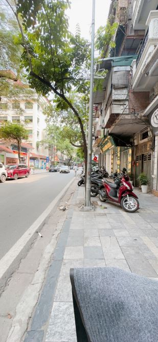 ⭐️BÁN GẤP NHÀ MẶT PHỐ HÀNG TRE 100m2 x 5 TẦNG GIÁ 60 TỈ CÓ THƯƠNG LƯỢNG.