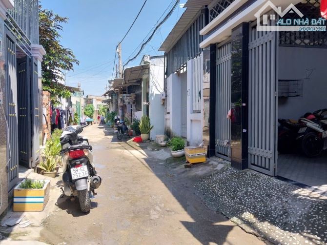 Nhà 2 TẦNG HẺM XE HƠI THÔNG ĐÔNG THẠNH GẦN CHỢ VỊ TRÍ ĐẸP NHÀ MỚI Ở NGAY - 10
