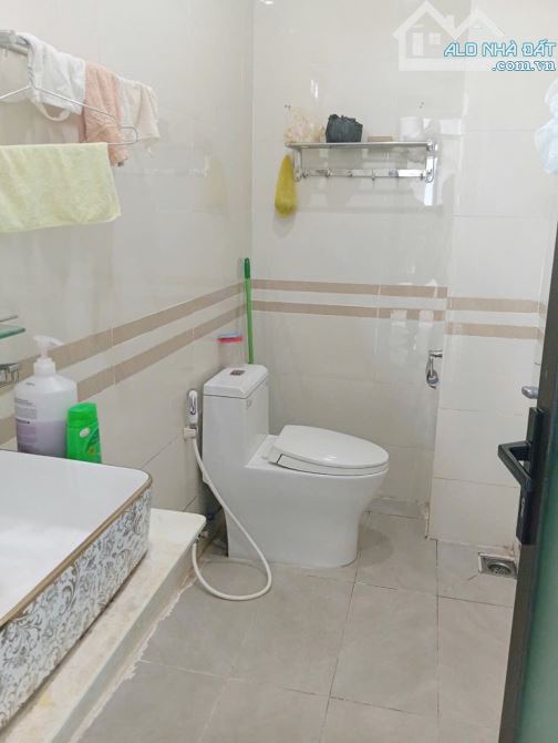 🏡 BÁN NHÀ CĂN GÓC 2 MẶT TIỀN ĐƯỜNG 8M – NGUYỄN DUY TRINH – 4 TẦNG – 80.1M² – LONG TRƯỜNG - 10
