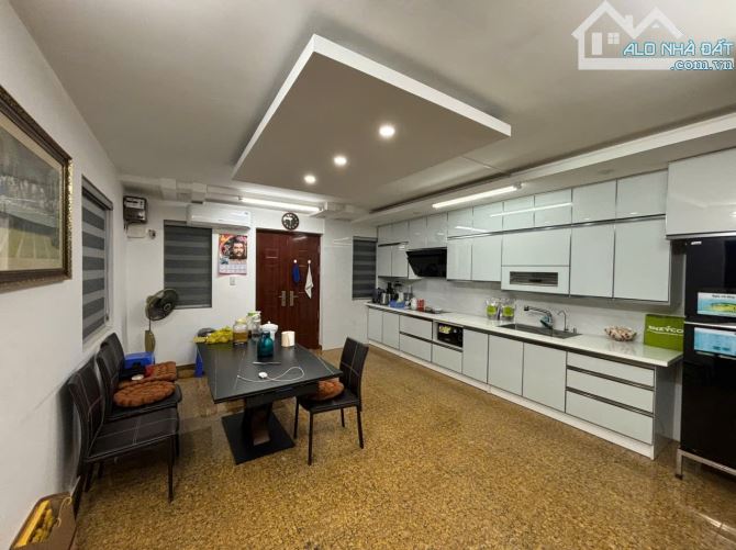 Bán nhà mặt đường Ngô Gia Tự gần Cầu Rào, dt 74m2, ngang 5.2m, nhà 4 tầng đẹp - 1