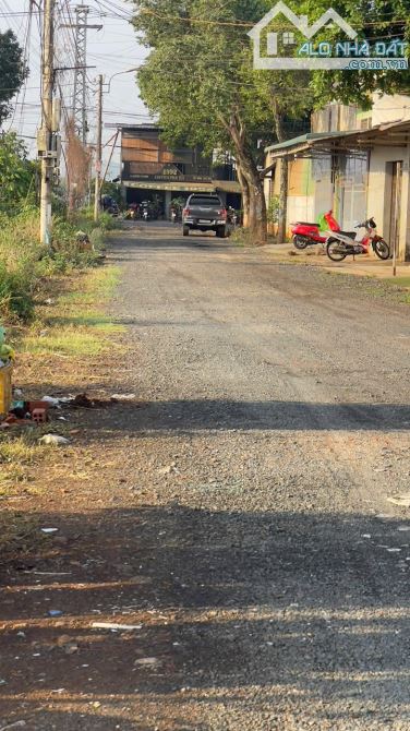 BÁN ĐẤT SIÊU DÀI HẺM NGUYỄN THỊ ĐỊNH - CẠNH CÂY XĂNG PHƯỜNG THÀNH NHẤT !!! - 1