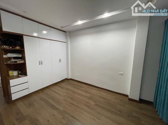 BÁN LÔ GÓC ĐẤT VÀNG – DỊCH VỌNG HẬU – 3 MẶT THOÁNG VĨNH VIỄN – CÁCH PHỐ CHỈ 30M – HIẾM CÓ - 1