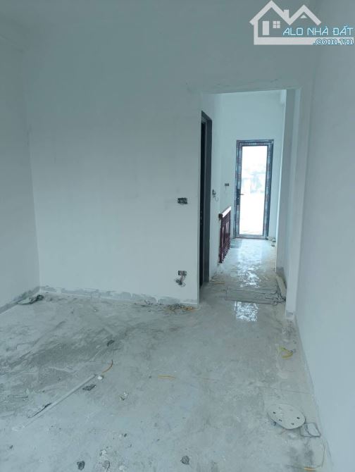Xịn sò-Bán Nhà Nam Từ Liêm - Mặt phố vỉa hè 11m - Diện tích hơn 200m2 - 1
