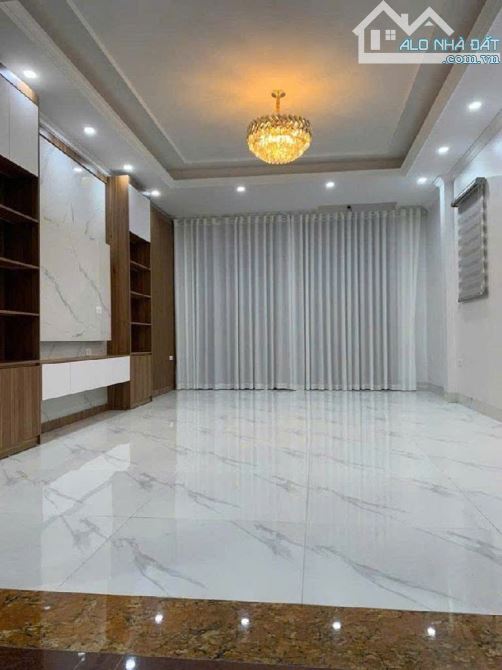 NHÀ VÕ CHÍ CÔNG – 2 MẶT THOÁNG – 30M² x 5 TẦNG – GẦN HOÀNG QUỐC VIỆT – GIÁ 6,5 TỶ - 1