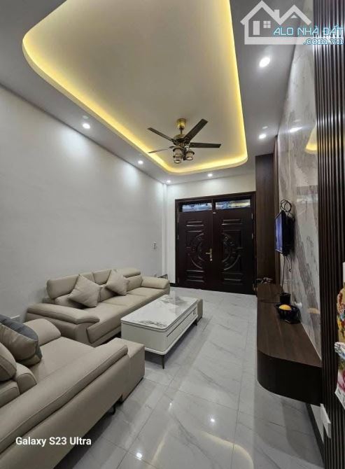 11TỶ 55M 6T TÂN ẤP BA ĐINH NHÀ MỚI LÔ GÓC 3 THOÁNG THANG MÁY FFUN NỘI THẤT - 1
