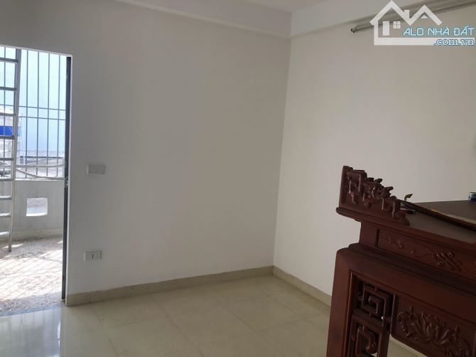 Chính chủ nhà đẹp 5 tầng, 32m, ô tô chánh cách nhà 5m, ở sướng, gần Hồ Văn Quán - 1