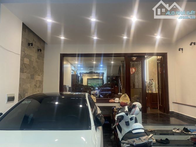 SIÊU PHẨM 5 TẦNG LẠC LONG QUÂN 30 TỶ DT 83M MT 6M 5T Ô TÔ TRÁNH KINH DOANH NGÀY ĐÊM - 1