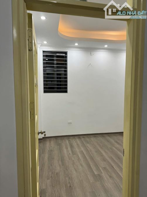 MẶT PHỐ DUY TÂN 43 TỶ DT 100M MT 4M 4T KINH DOANH MỌI LOẠI HÌNH CF 2 MẶT NGÕ CỰC ĐẸP - 1
