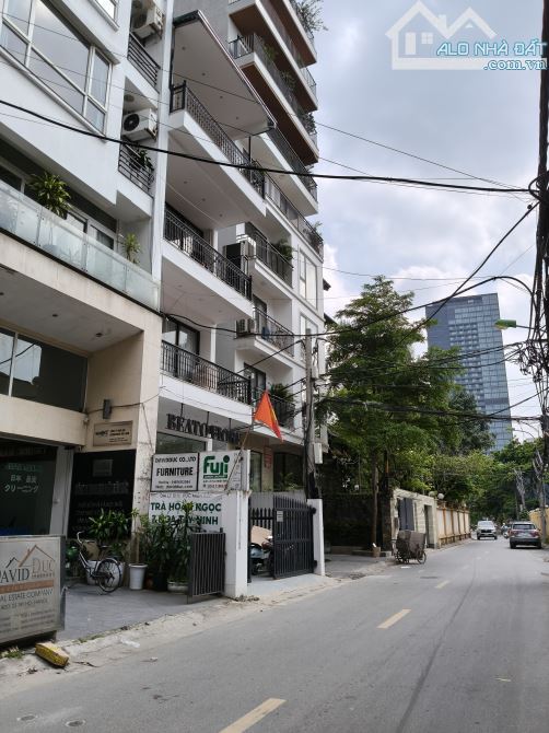 Biệt thự sân vườn 295m² mặt tiền siêu rộng đẳng cấp tại phường Quảng An, Tây Hồ , Hà Nội. - 1